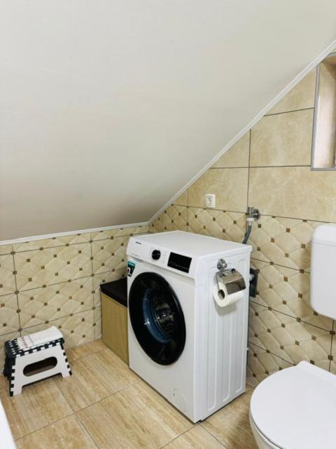 Apartments Paradise Licko Petrovo Selo Zewnętrze zdjęcie